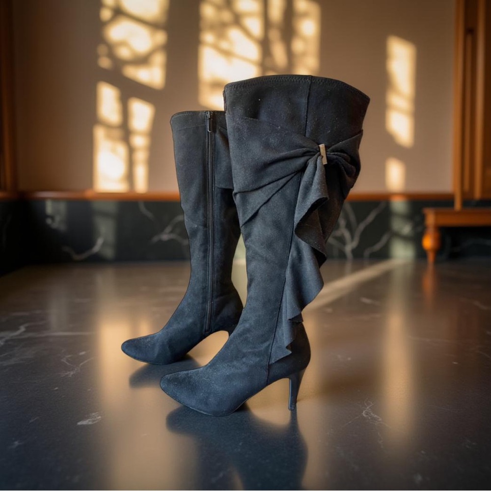 IMPO stretch black heeled boots